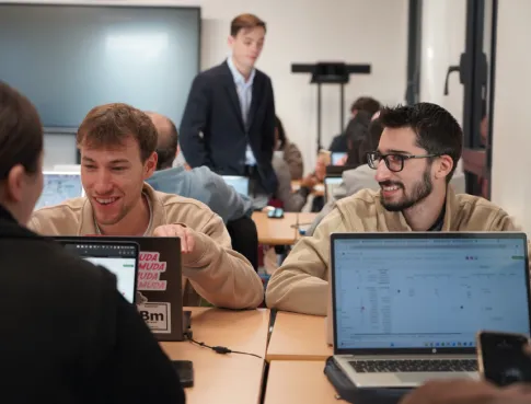 Se former autrement, réussir différemment