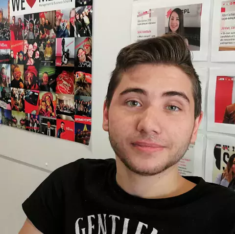 Bradley, étudiant en BTS Gestion des Transports et Logistique Associée